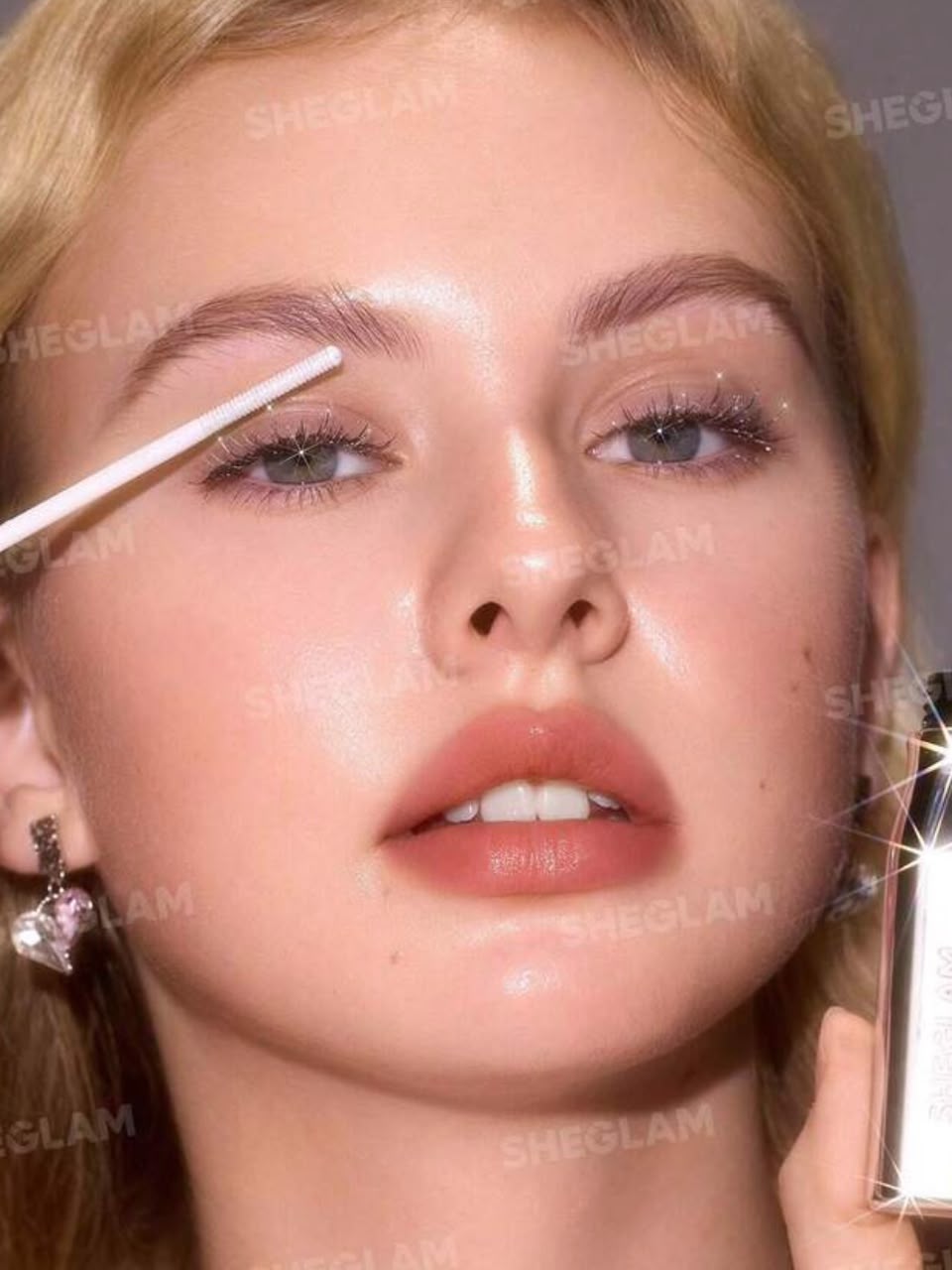 SHEGLAM Crystal Gaze Glitter Mascara